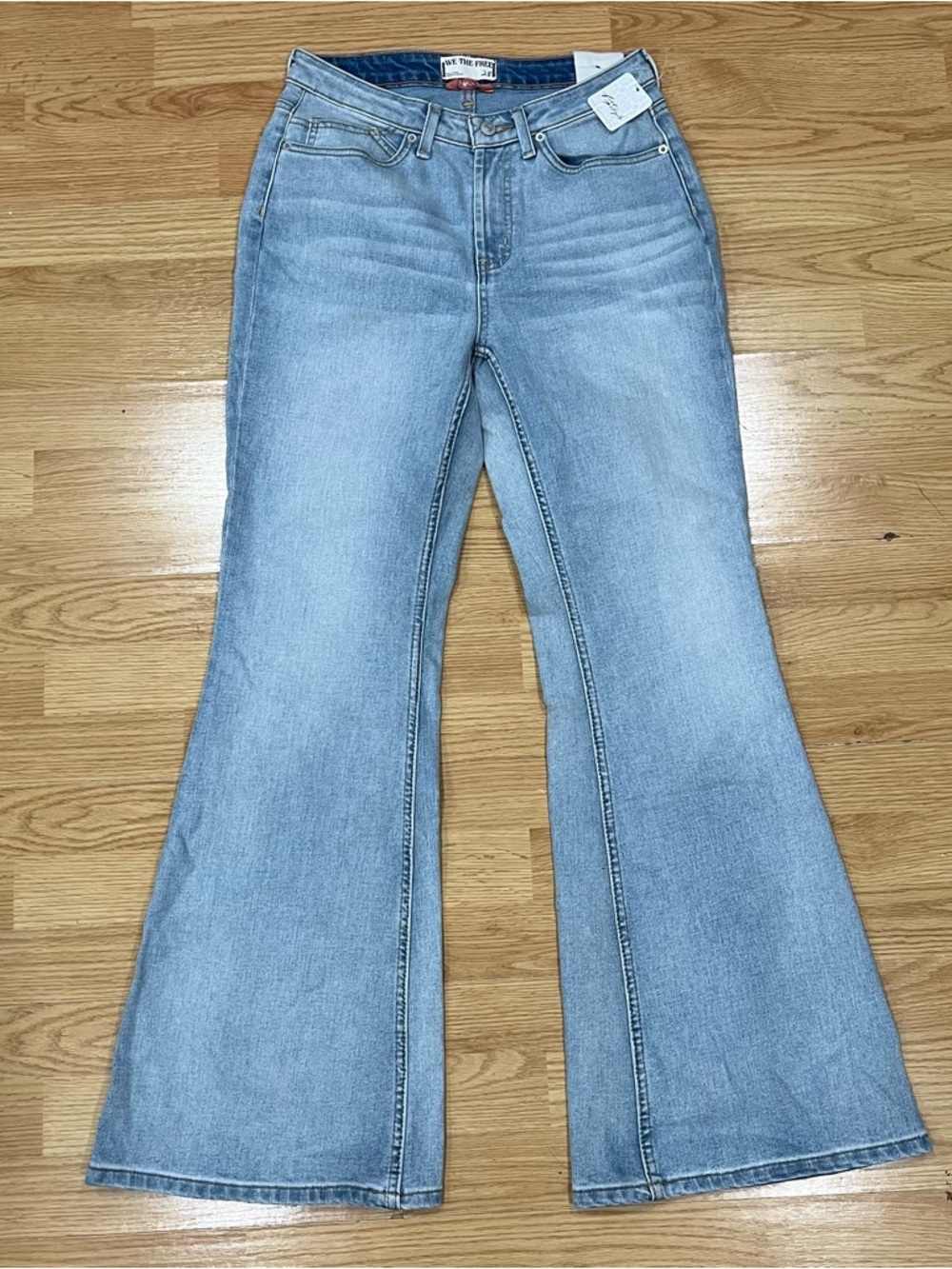 Free People Women's Jean We The Free Curvy “Wake Up Call” Flare Wide Leg 28 NWT
